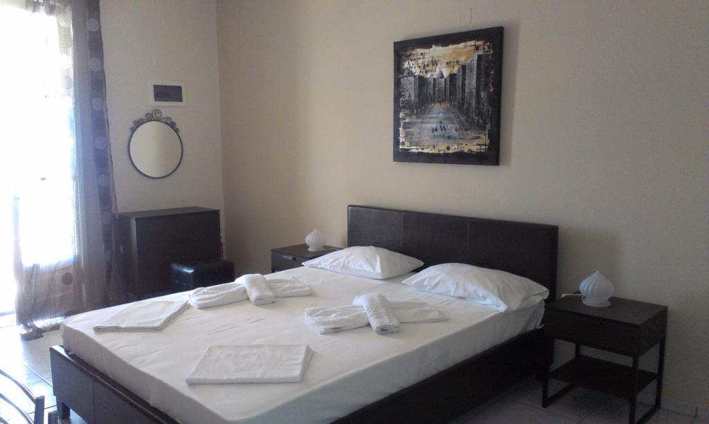 Iro Apartments Paralia Agias Foteinis Room photo