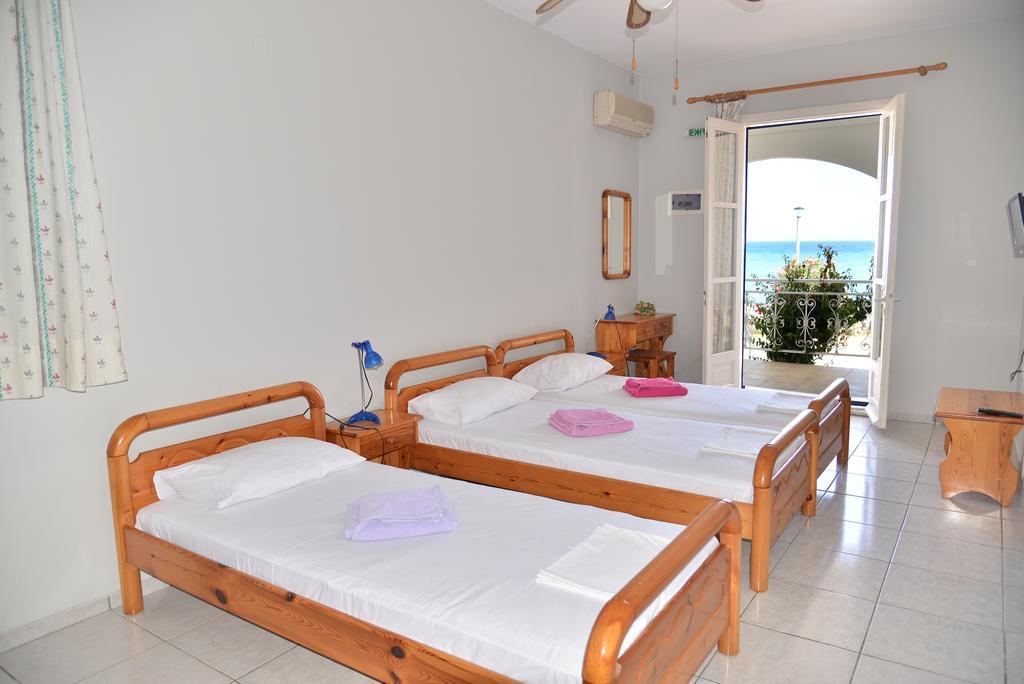 Iro Apartments Paralia Agias Foteinis Exterior photo
